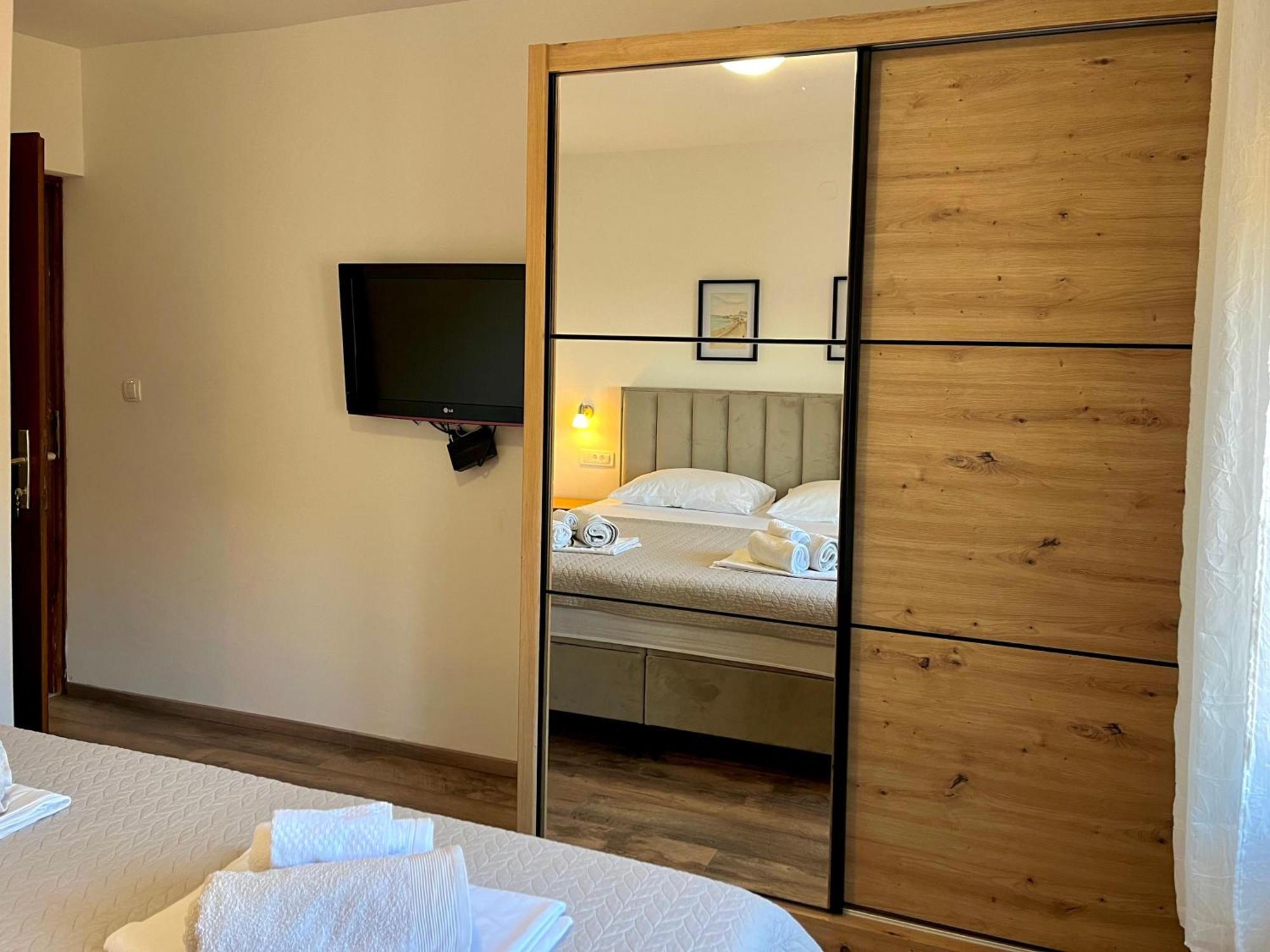 Modern Seaview House Fiore Starigrad Paklenica Ngoại thất bức ảnh